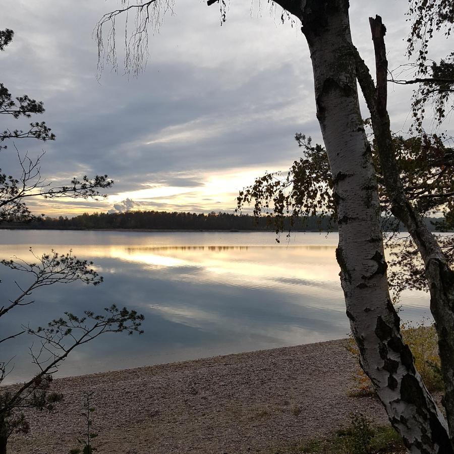 Pool & Lake Holiday Home Markkleeberg Exterior photo